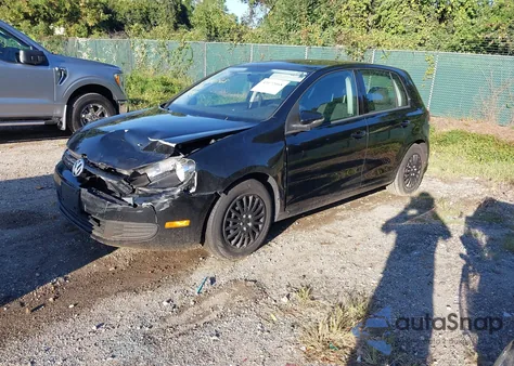 2014 Volkswagen Golf 2.5L z USA, uszkodzony, nr VIN WVWDB7AJ2EW002316